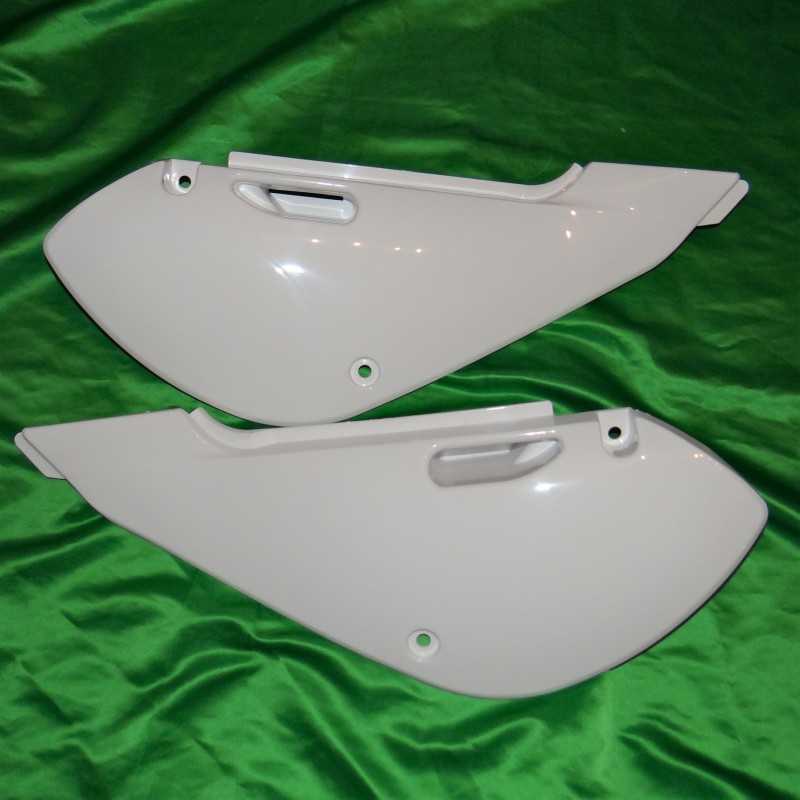 Plaque latérales POLISPORT pour KAWASAKI KX 65cc, KLX 110cc et SUZUKI RM 65cc 8601400004 Polisport 42,90 € Plaque latérales POLISPORT pour KAWASAKI KX 65cc, KLX 110cc et SUZUKI RM 65cc 8601400004 Polisport 42,90 €