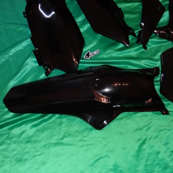 Kit plastiques UFO pour HONDA CRF 250 et 450 R de 2011 à 2013 HOKIT114E001 UFO 89,90 €