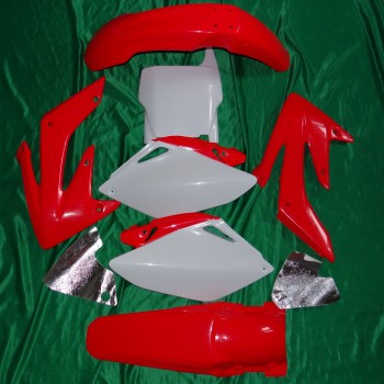 Plastic kit UFO for HONDA CRF 250 R from 2006 to 2007 HOKIT105999 UFO 89,90