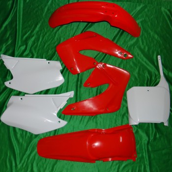 Kit de plástico UFO para HONDA CR 125 y 250 R de 2000 a 2001 HOKIT100999 UFO € 76.00