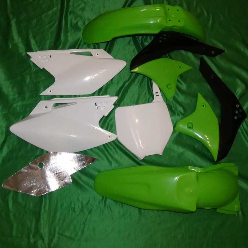 Kit plastiques UFO pour KAWASAKI KXF 250 KX250F de 2006 Kit plastiques UFO pour KAWASAKI KXF 250 KX250F de 2006