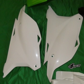 Kit de plástico UFO para KAWASAKI KX 85 de 2014, 2015, 2016, 2017, 2018, 2019, 2020 y 2021 verde, blanco, negro